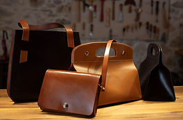 sacs cabats pochettes en cuir