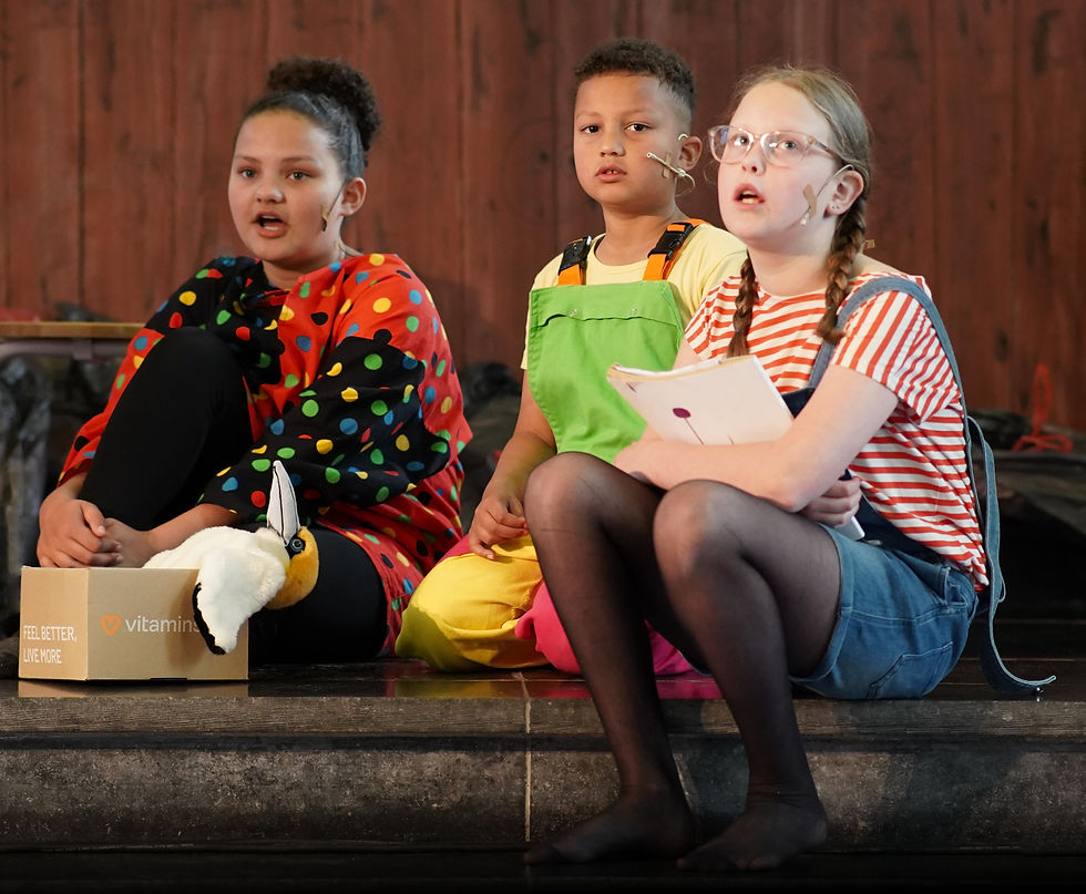 Lotje, Pim en Toos