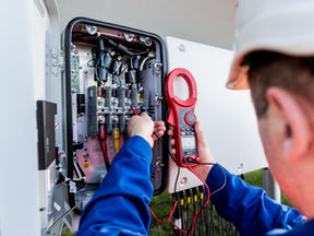 commercial solar inverters