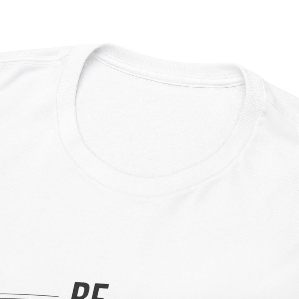 Thumbnail: Be Strong - Faith Quote - Unisex Heavy Cotton Tee