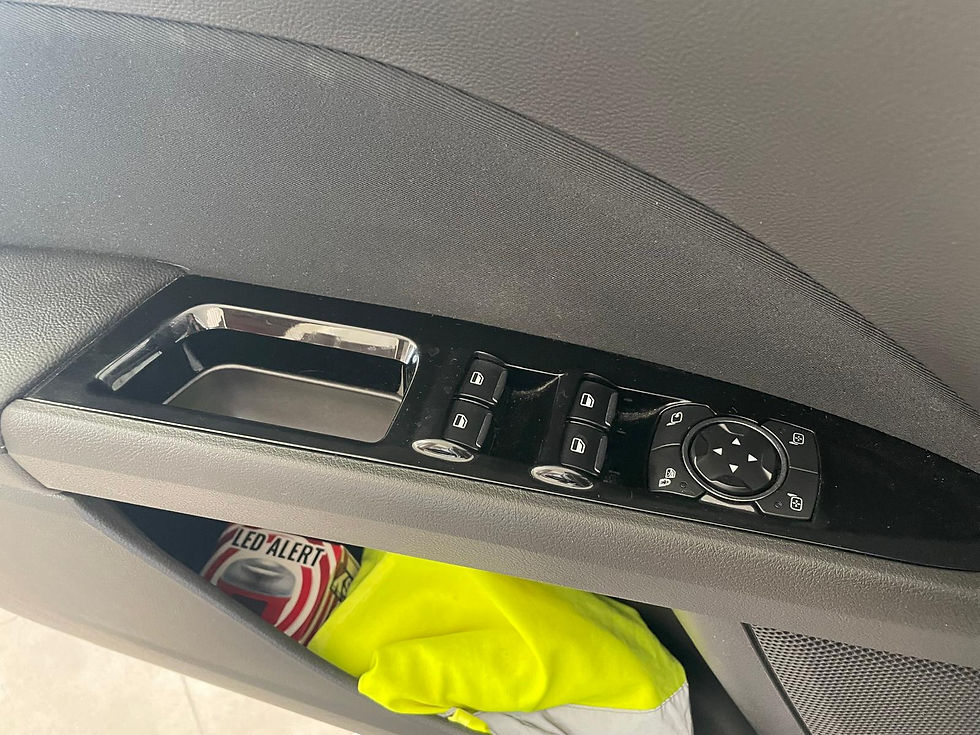 Miniatura: FORD MONDEO 2020