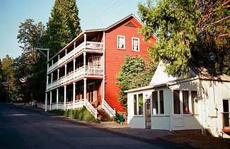 ©2025 benwilliamsphoto - No Vacancy Hotels of the American West_Dutch Flat Hotel_LQ films