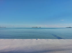 TCI beach bed