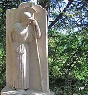LA STELE DU COLOMBIER.jpg