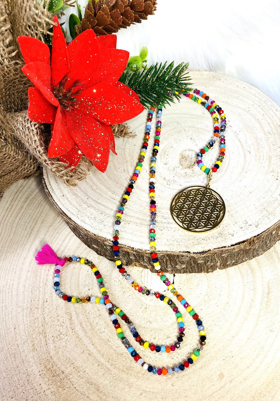 Miniature : Sautoir dans les tons acidulés avec pendentif Fleur de vie