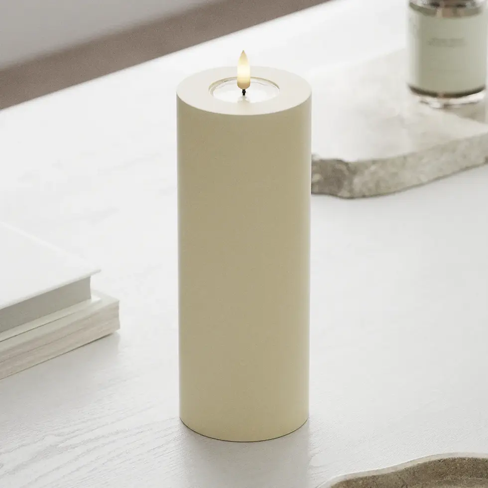 Bougie LED pilier crème Deluxe Home Art Ø 7,5 x 20 cm