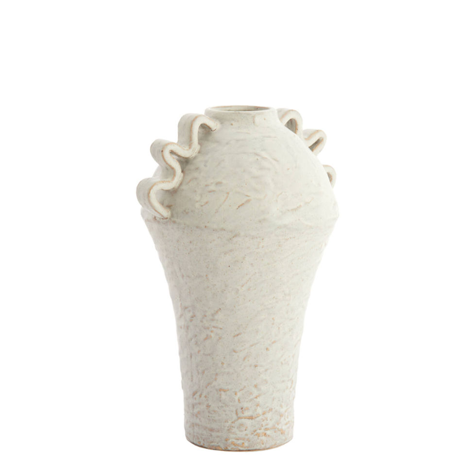 Vase VOLCA en céramique crème, silhouette élégante et moderne.