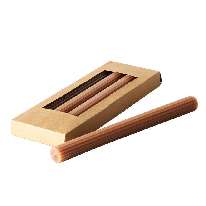 Lot de 4 bougies fines marron rainurées