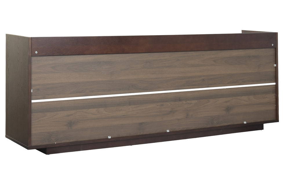 Buffet MDF effet noyer 200 cm avec portes en relief.