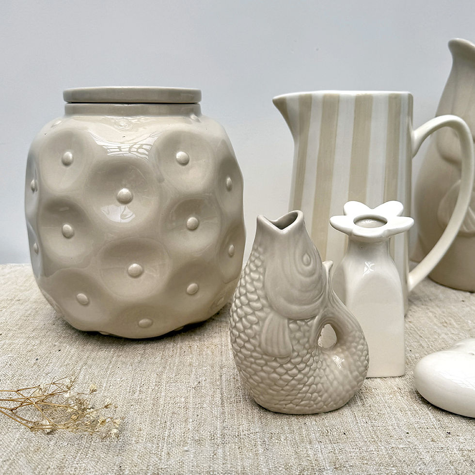 Soliflore Fleur en faïence blanc cassé D5,5 x H11,5 cm