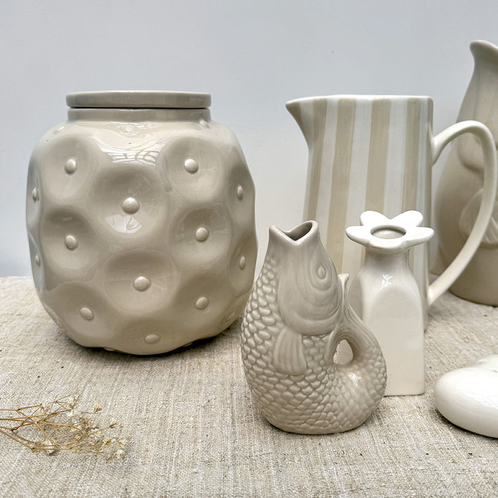 Soliflore Fleur en faïence blanc cassé D5,5 x H11,5 cm