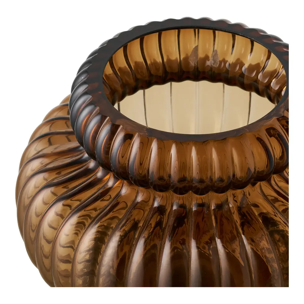 Vase en verre soufflé brun, design ondulé et finition brillante