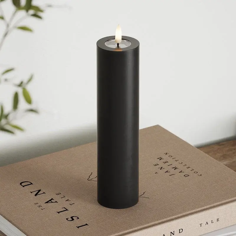 Bougie LED pilier noire Deluxe Home Art Ø 5 x 20 cm