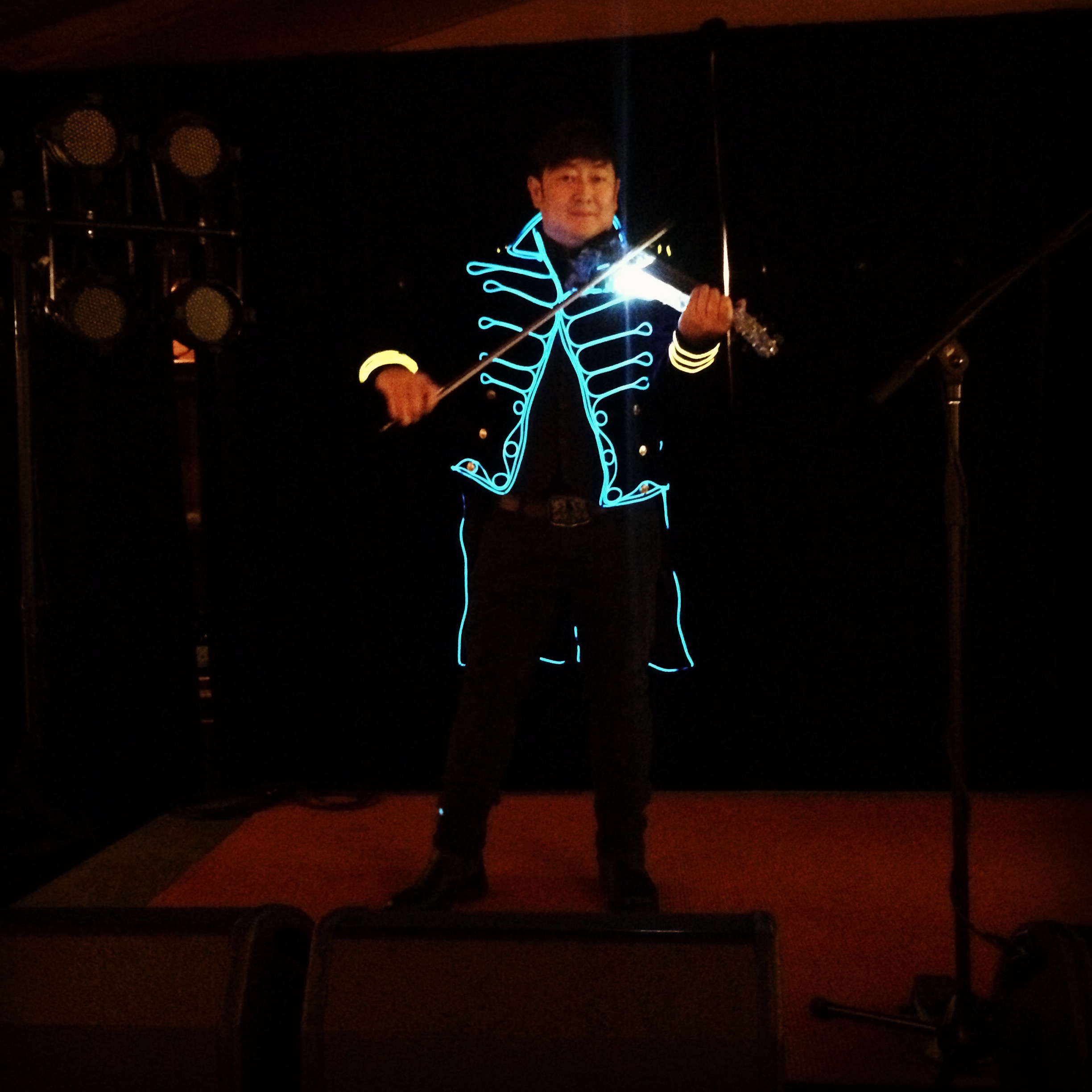 Dave Kim Music Electric Violinist DJ San Francisco LA Orange County