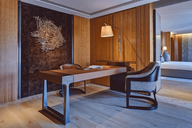 Berkley-Opus-Suite_28-08-13_0137a-1.gif