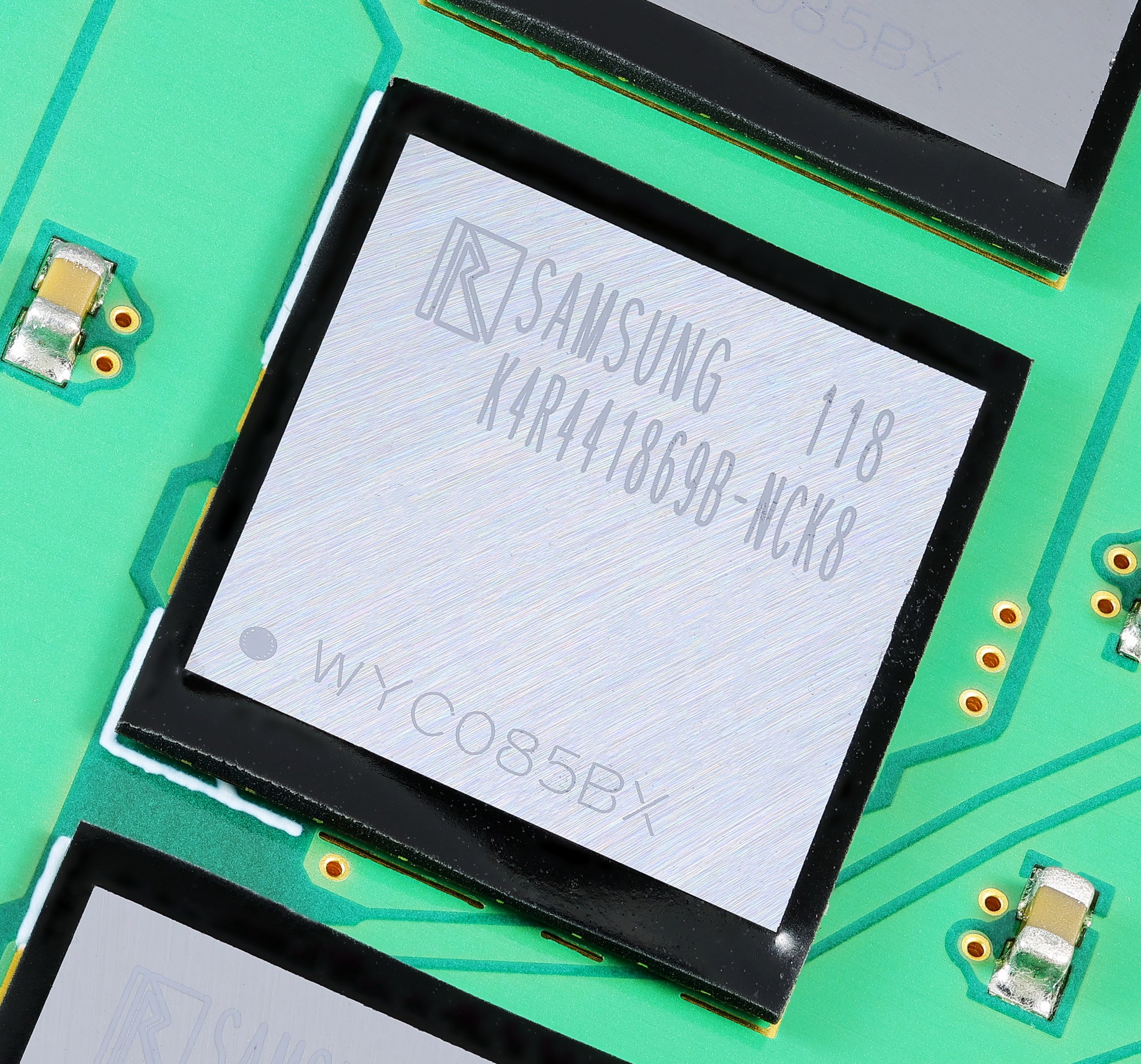 A Samsung DRAM memory component.
