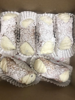 Cannoli.jpeg