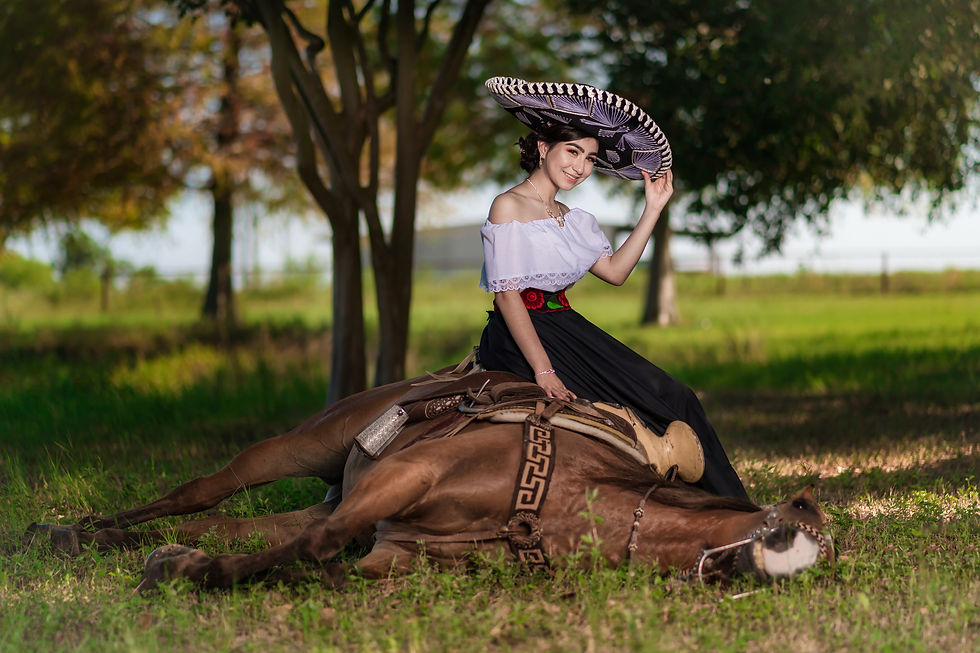 MNGPhotography-Jurrissasweet16-3233.jpeg