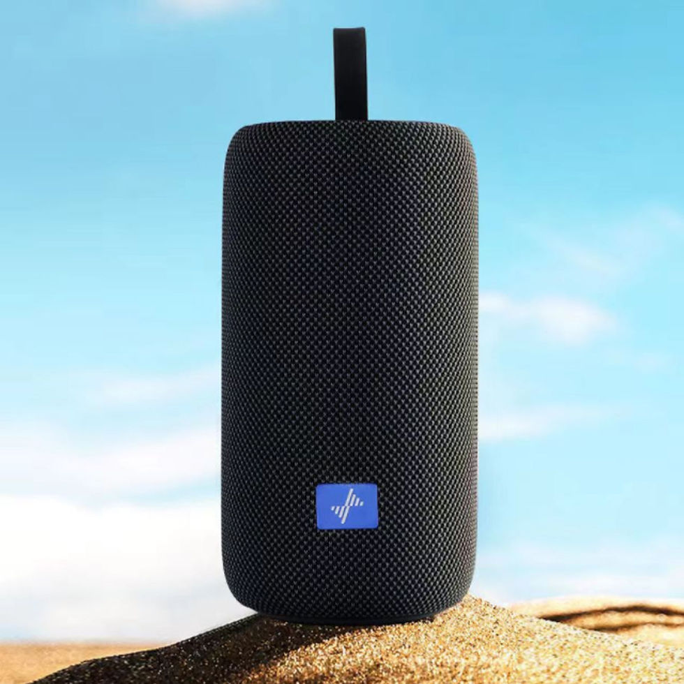 Thumbnail: Dual Boom Bang Bluetooth Speaker