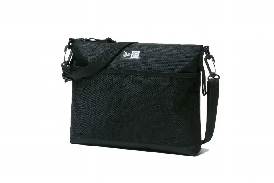 縮圖：●預訂貨品● 🇯🇵 日版 New Era 2.5L Sacoche Bag