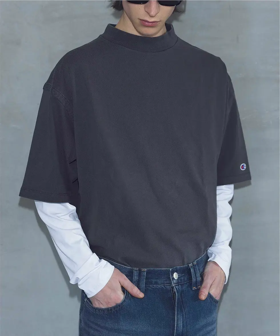 縮圖：●預訂貨品●日版🇯🇵 Champion x Monkey Time Pigment Mock Neck S/S Tee