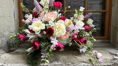 Five Wedding Florists, Five Unique Styles