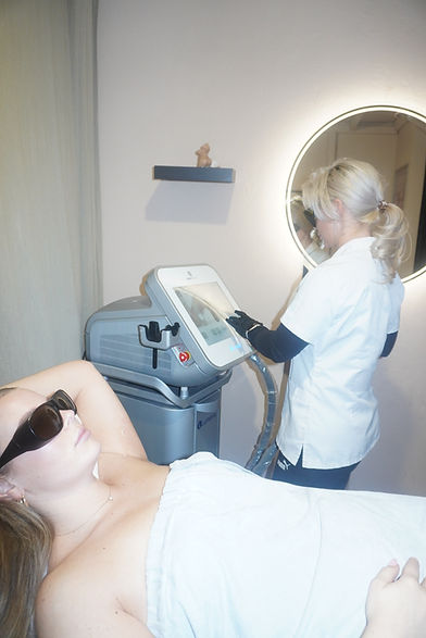 lightsheer-laser-hair-removal-amsterdam-hero.jpg.jpg