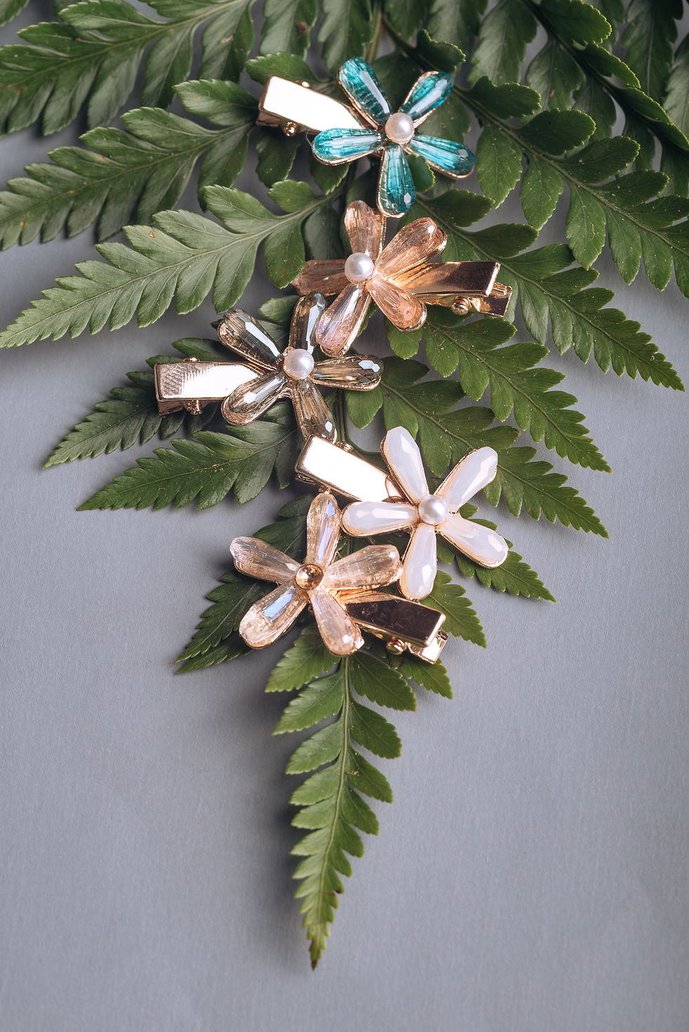 Thumbnail: Single Fiore Maria Hair Clip