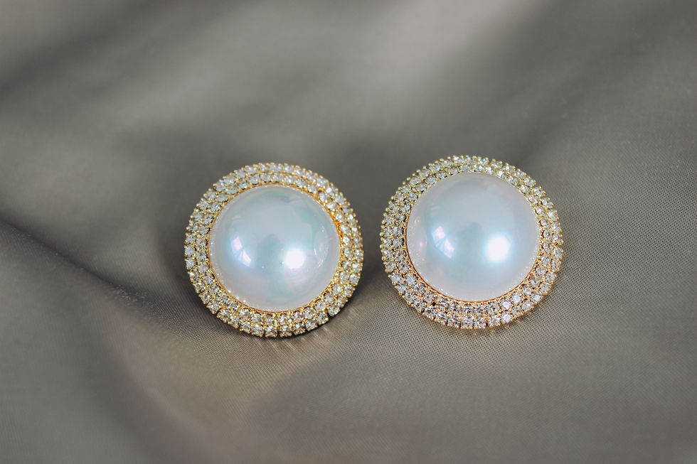 Thumbnail: Cora Stud Earrings