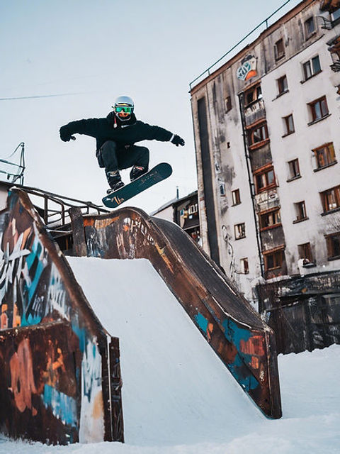 Szimpla Kert,Snowpark,Hungary
