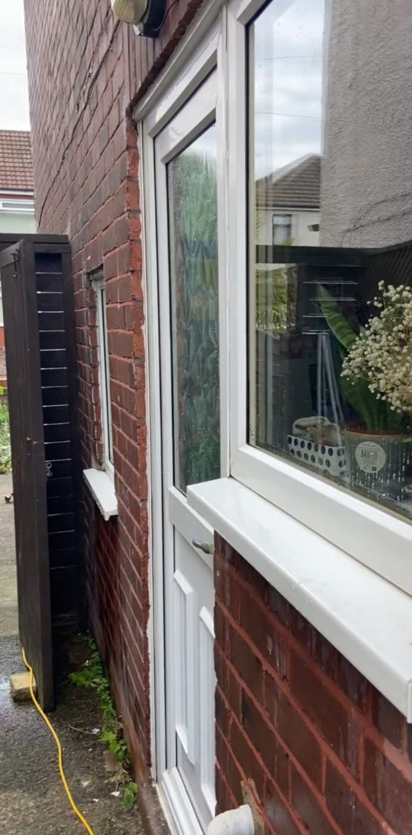 residential-window-cleaning-stockport-jpg