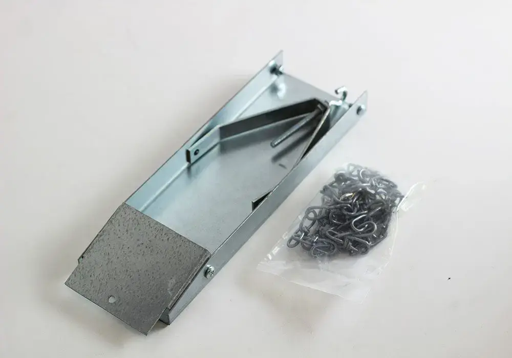 Metal Foot Pedal & Chain for debeaker