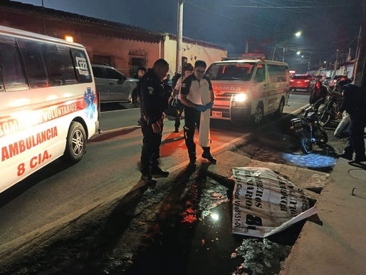 Dos personas fallecidas por arma de fuego en la Calle Ancha de La Antigua Guatemala.