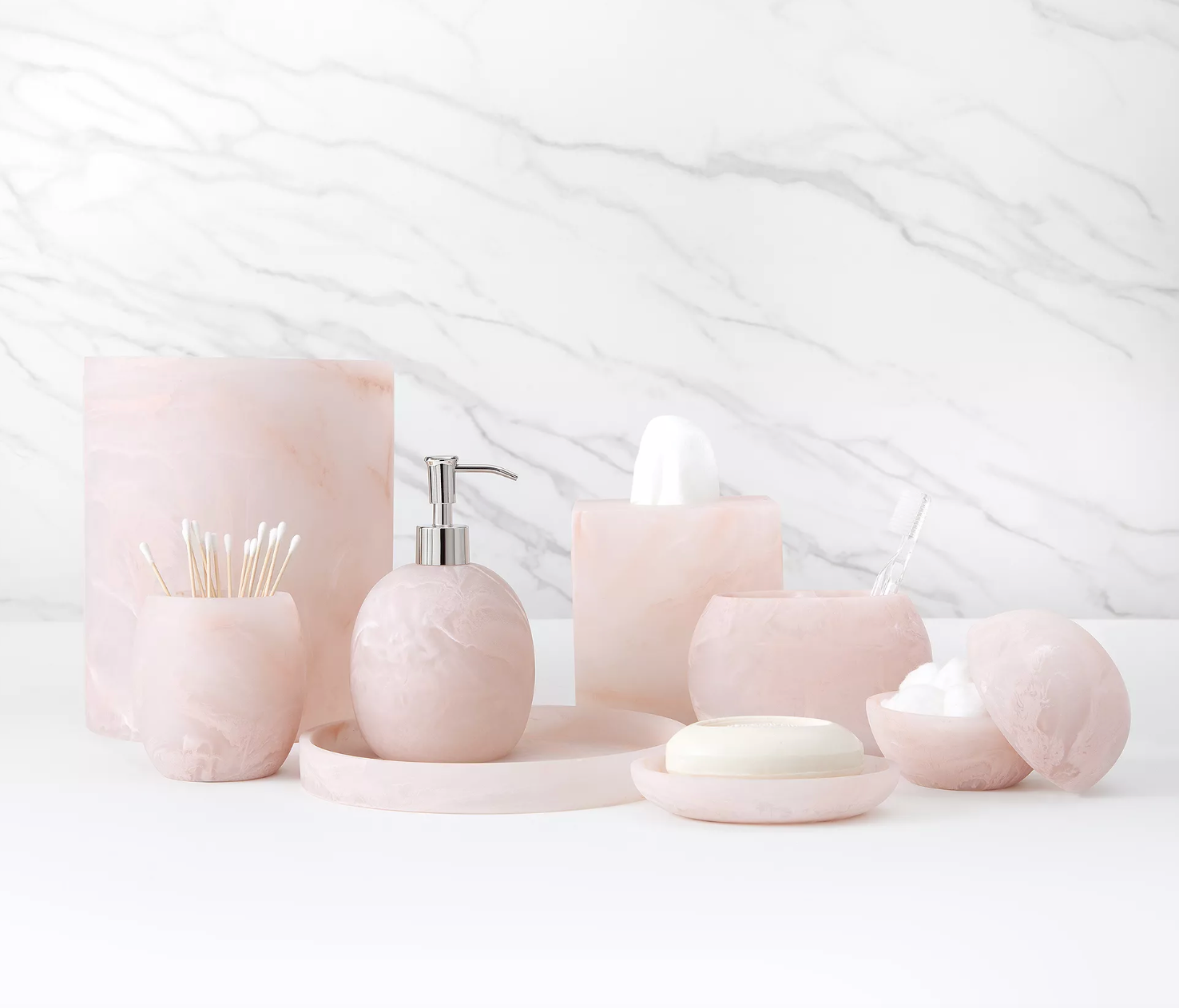 Luna Bath Accessories Collection