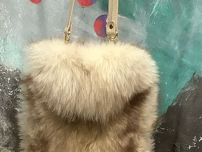 フォックスのカラーをバッグにリメイク完了致しました。