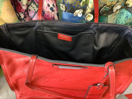 赤いトートバッグ修理。