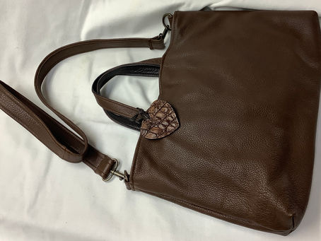 鹿皮のオリジナルショルダー