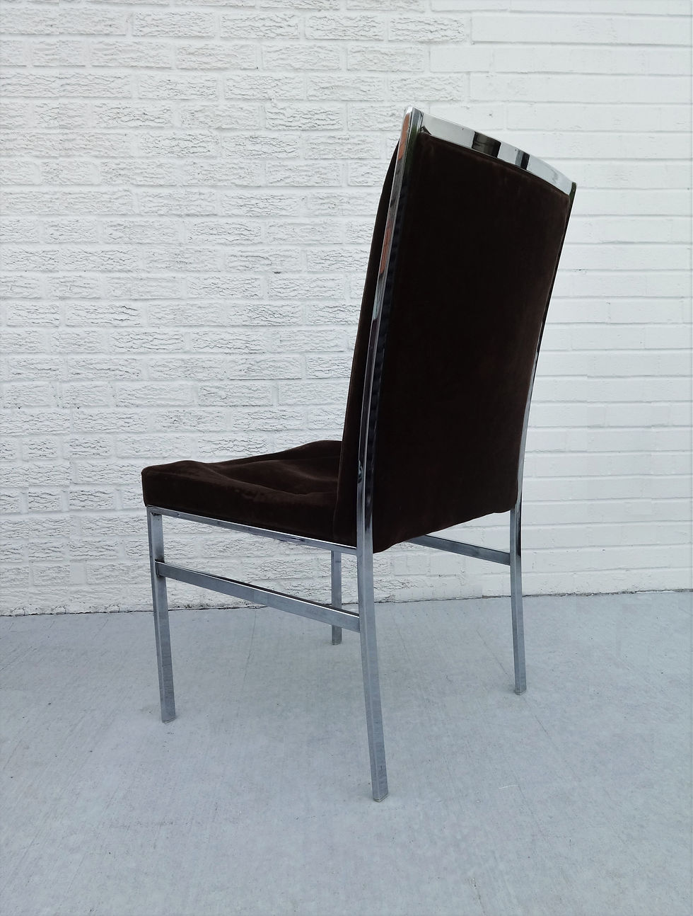Thumbnail: Set of Six Chrome Dining Chairs by Dillingham in the style of Milo Baughman