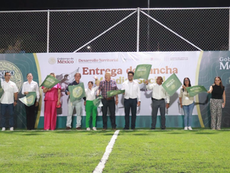Víctor Castro entrega primera cancha del Programa Mundial Social 2026 en El Centenario