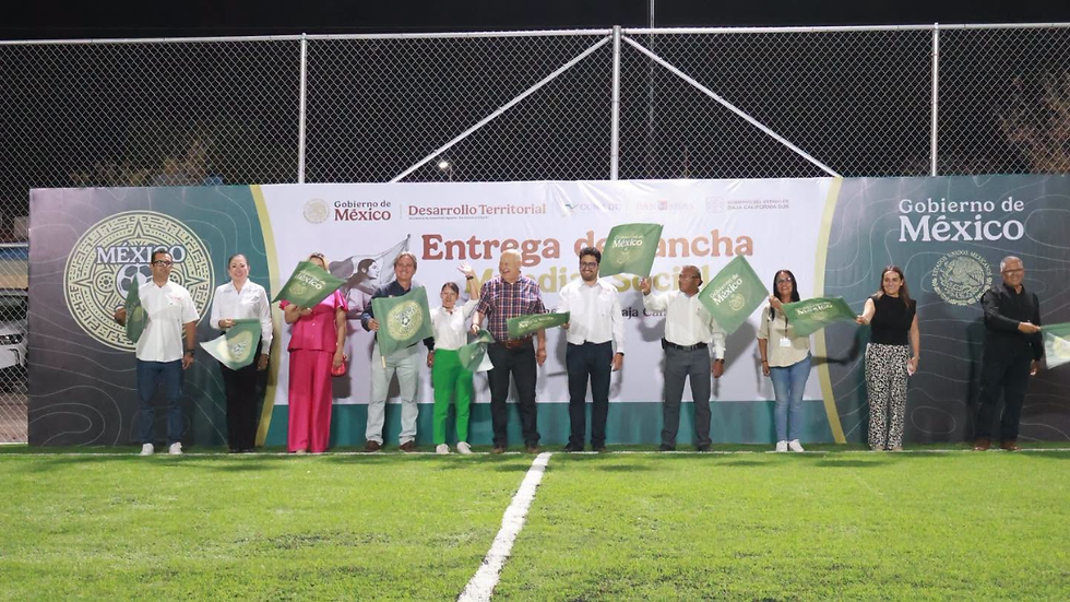 Víctor Castro entrega primera cancha del Programa Mundial Social 2026 en El Centenario