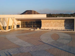 Primera Cumbre Internacional de Especialistas en Comercio Exterior y Aduanas 2025