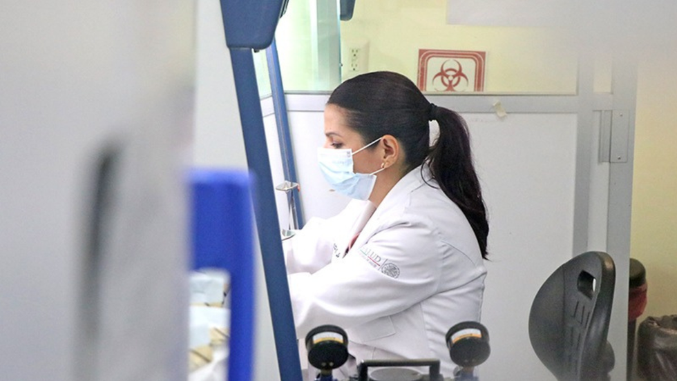 Laboratorio Estatal de Salud Pública fortalece la vigilancia epidemiológica en Baja California Sur