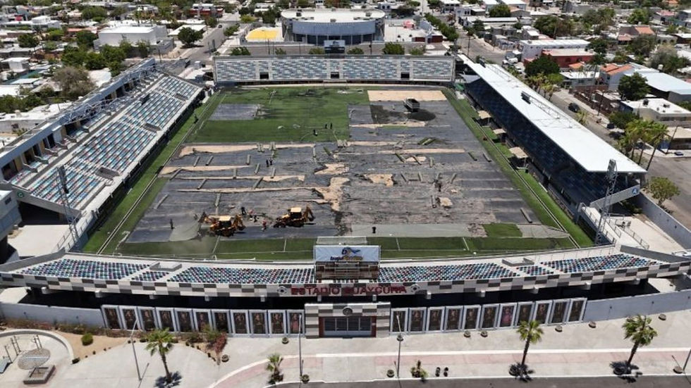 Renovación de la cancha del Estadio Guaycura en Baja California Sur