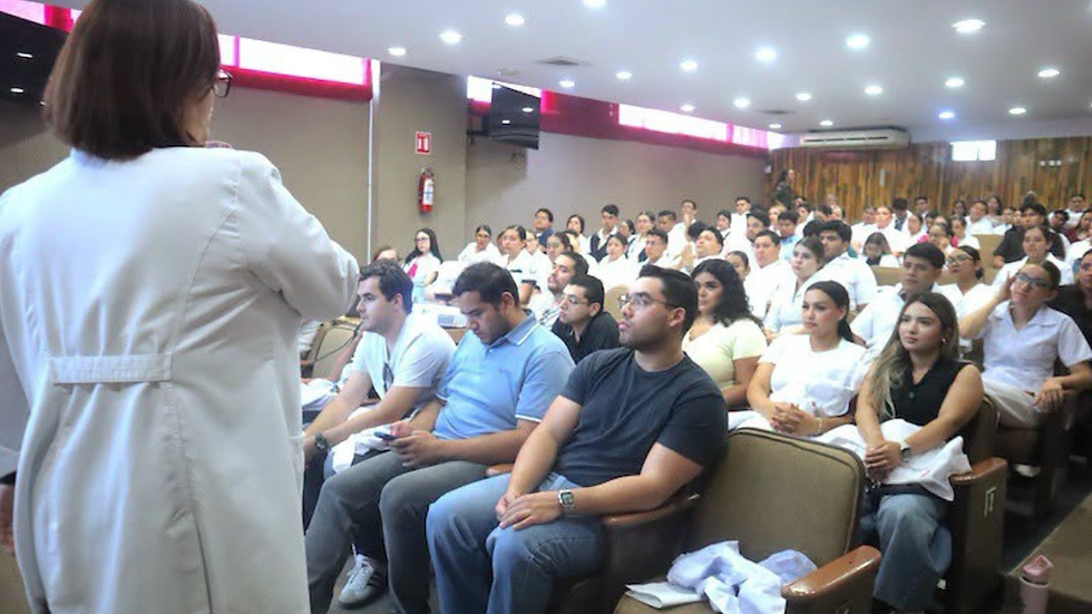 Secretaría de Salud capacita a pasantes para fortalecer la atención médica en Baja California Sur