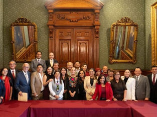 Víctor Castro y Claudia Sheinbaum fortalecen servicios de salud en Baja California Sur