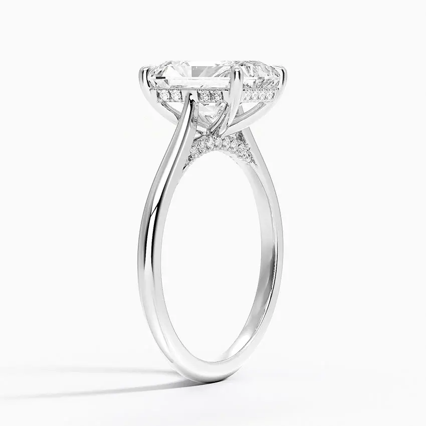 Miniatura: Peyton - 14k Radiant Cut Solitaire with Hidden Halo and Studded Bridge