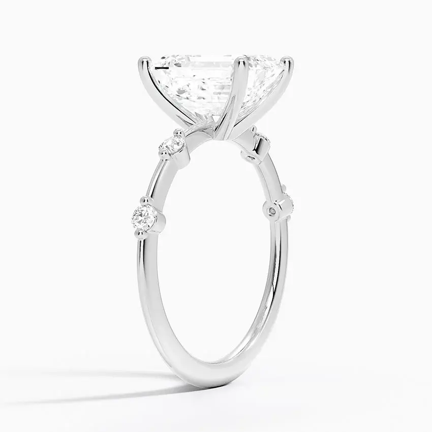 Miniatura: Eliza - 14k Emerald Cut Center with Round Studded Band