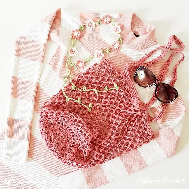 pink crochet market mesh bag