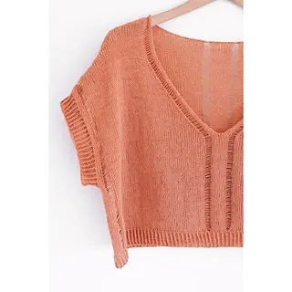 peach coloured knit tee 
