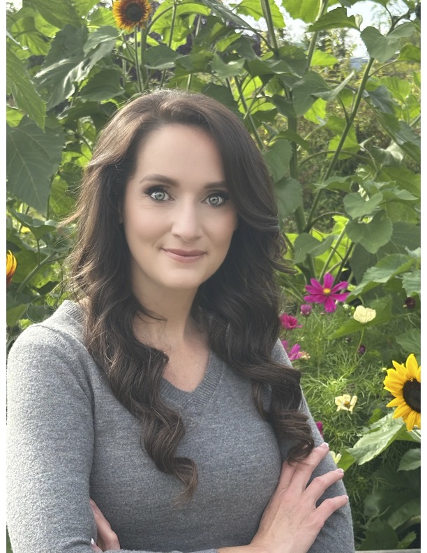 Elise Shahan.jpg